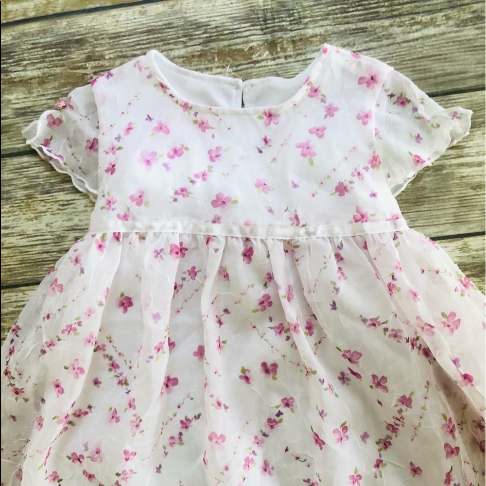 Baby girls gorgeous dress! 24MO - Picture 2 of 5
